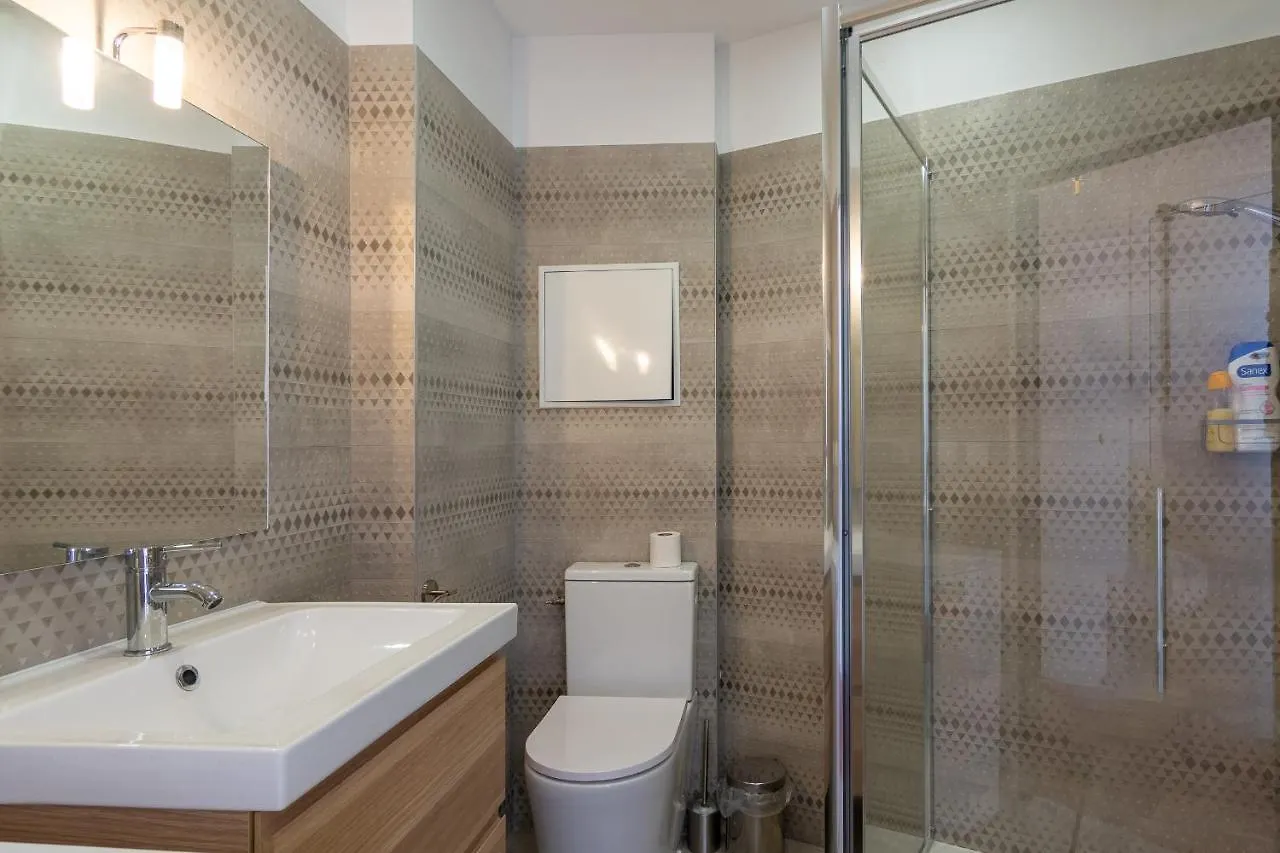 Apartment Appart Cosy Pres Gare, Vieux Port, Marseille By Sam